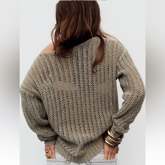 New ZARA Sequin Knit Sweater - Picture 5 of 9